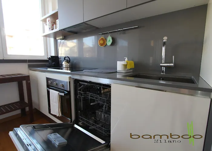 Bamboo Forlanini Апартаменты Милан